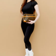 Load image into Gallery viewer, Louis Vuitton Monogram Compiegne 28 clutch
