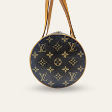 Load image into Gallery viewer, Vintage Louis Vuitton Papillon 30
